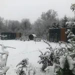 Apartment Tinyhouses & Garden Gecel