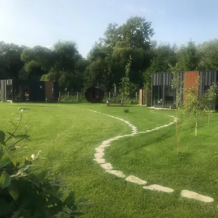 Tinyhouses & Garden *