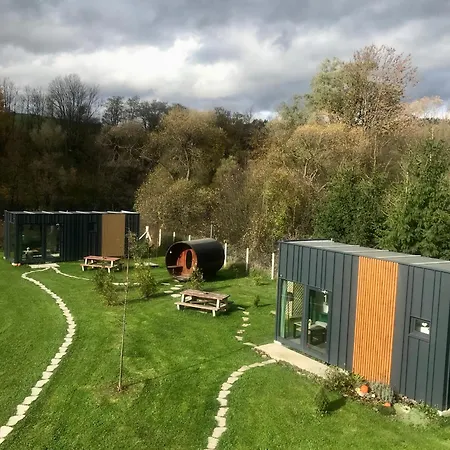 Tinyhouses & Garden דירה *