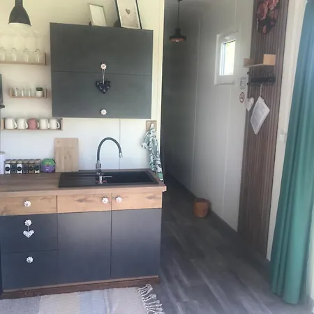 Tinyhouses & Garden Daire Gecel