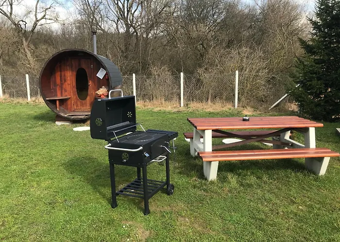 Tinyhouses & Garden דירה